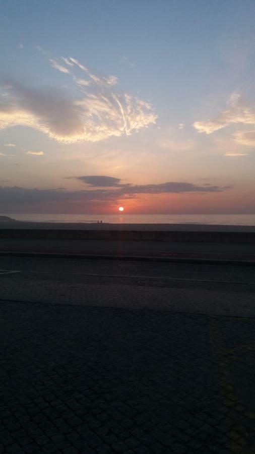 Appartement Espinho เอสปีโญ ภายนอก รูปภาพ